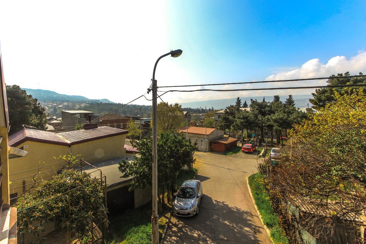 Apartment Gardens 44 Tbilisi Exterior photo